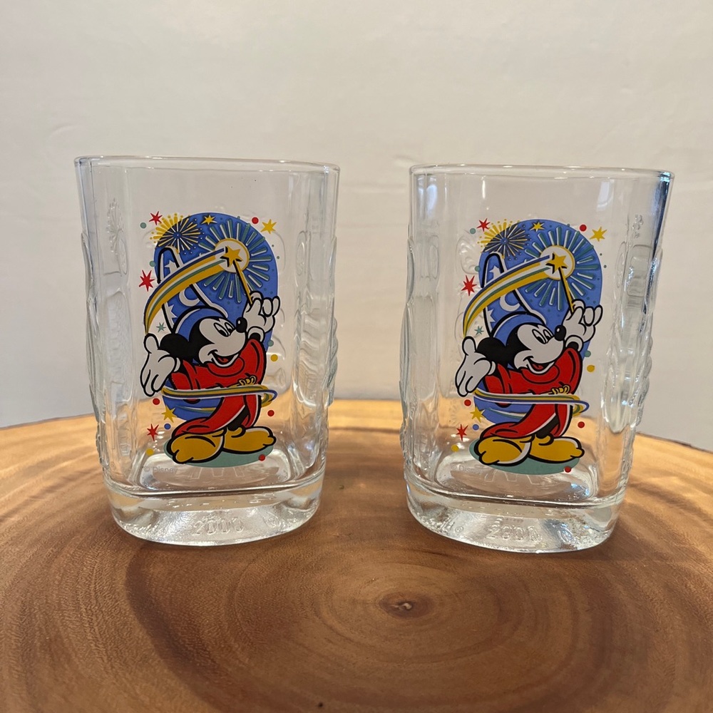 2 Vintage Mickey Mouse Square Drinking Glass Epcot 2000 Disney Celebration
